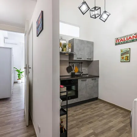 Διαμέρισμα Sun House *