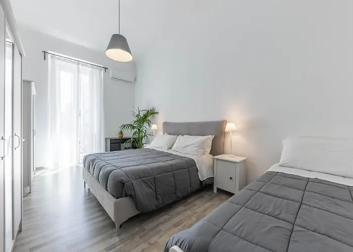 Apartment Sun House Bari